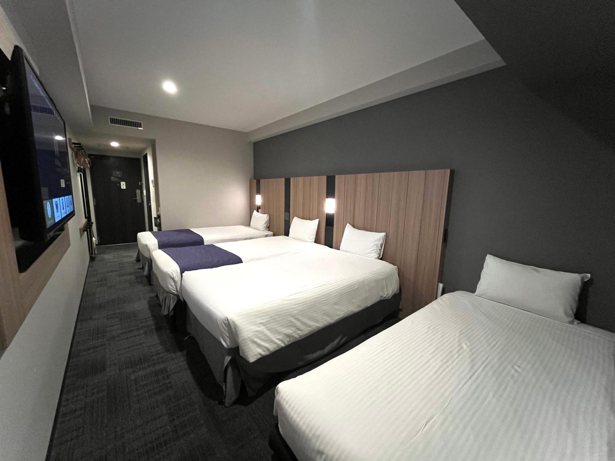 Hotel Monday Kyoto Karasuma Nijo — Photos 1